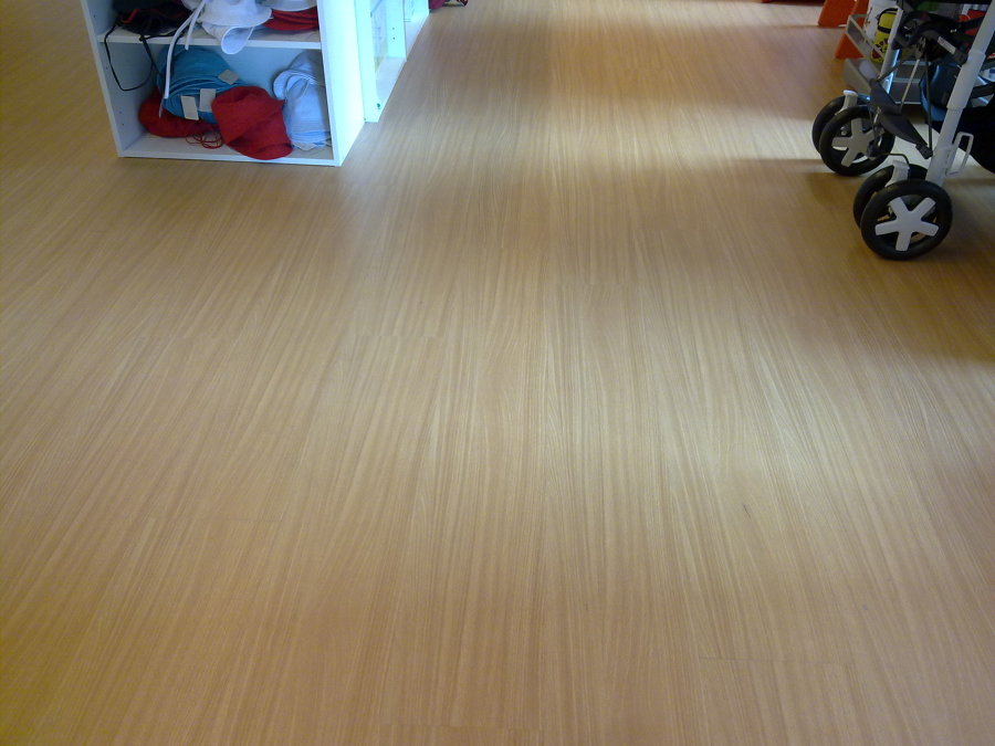 Detalle de remate en tienda bebe