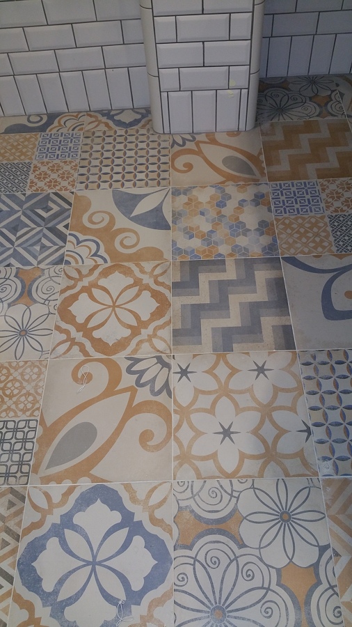 DETALLE DE SUELO Y DE ALICATADO