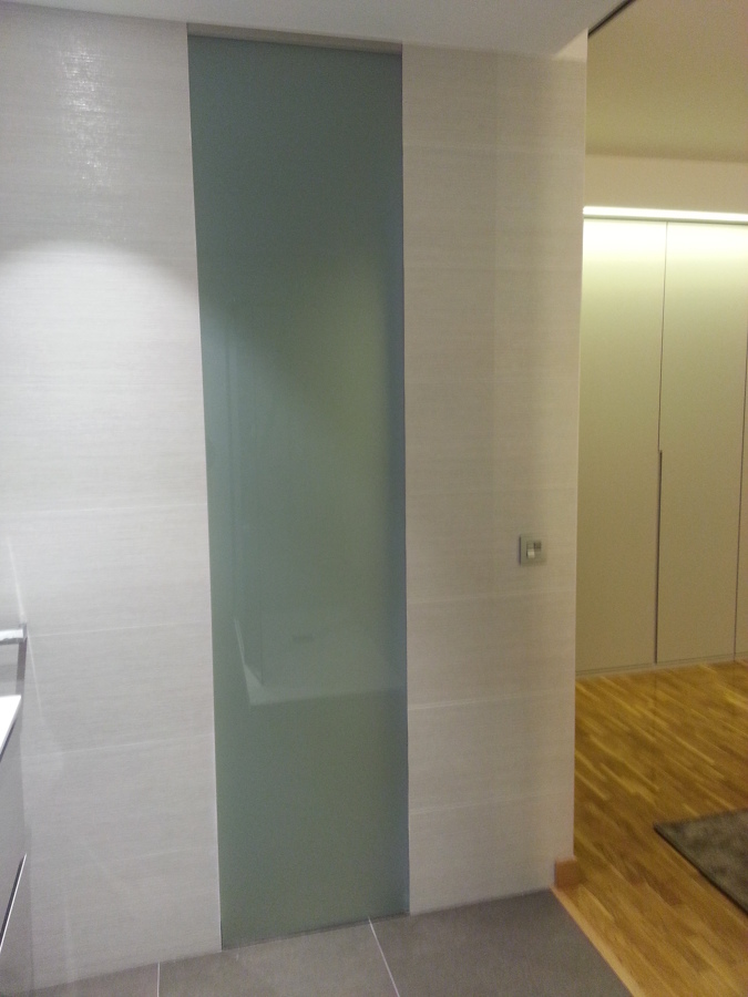 Detalle de ventana cristal al ácido