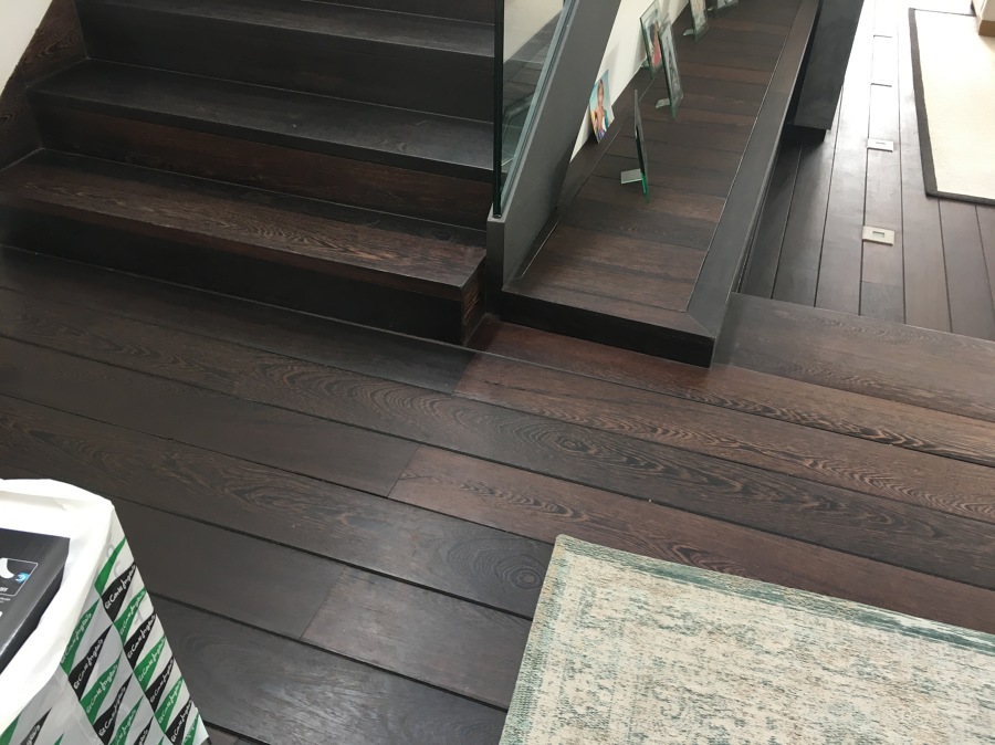 DETALLE DEL ACABADO EN ACEITE ALTO TRANSITO 