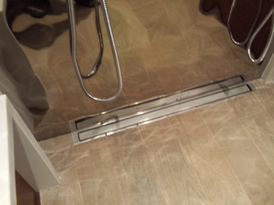 Detalle desagüe ducha