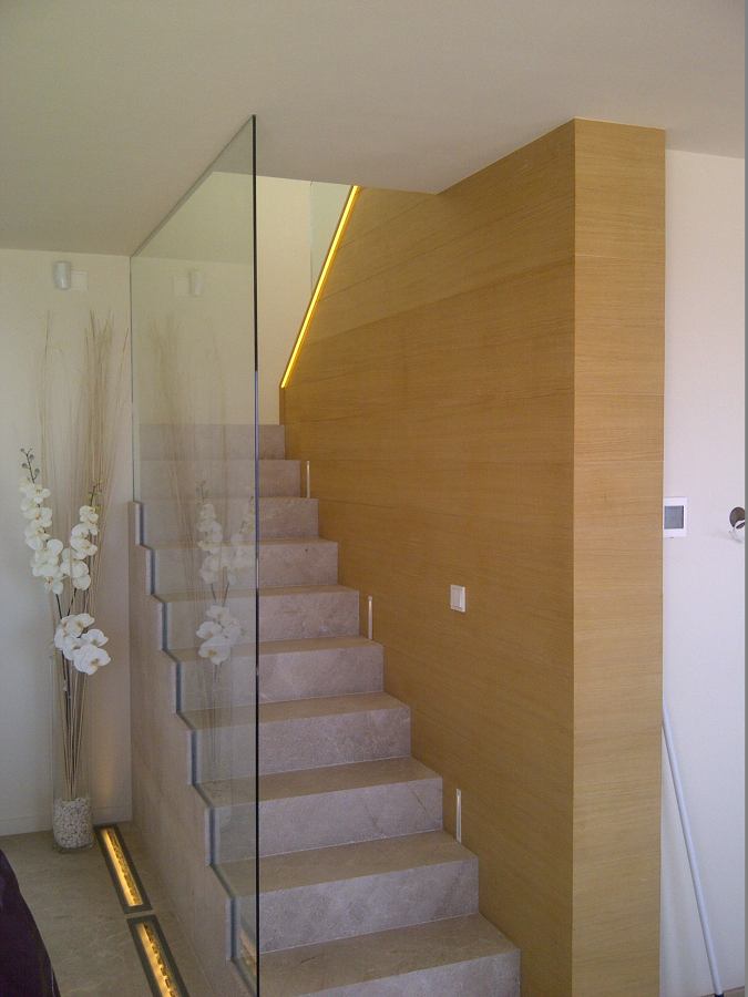 Detalle escalera casa a