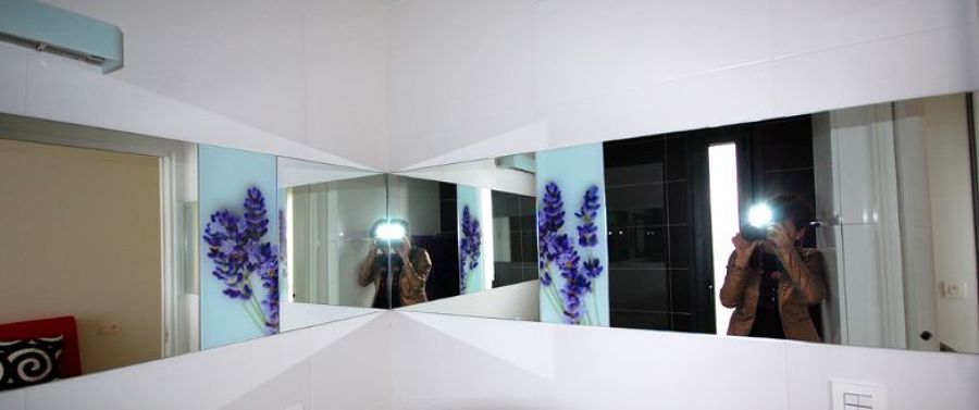Detalle espejo baño