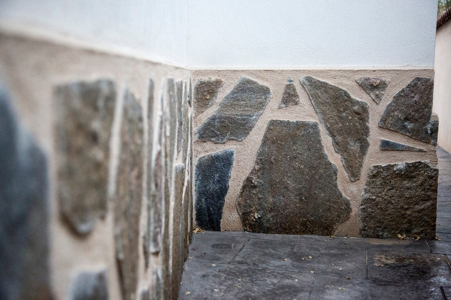 Detalle esquinazo piedra