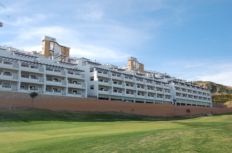 DETALLE FACHADA CAMPO DE GOLF