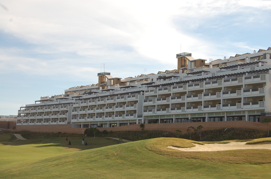 DETALLE FACHADA CAMPO DE GOLF