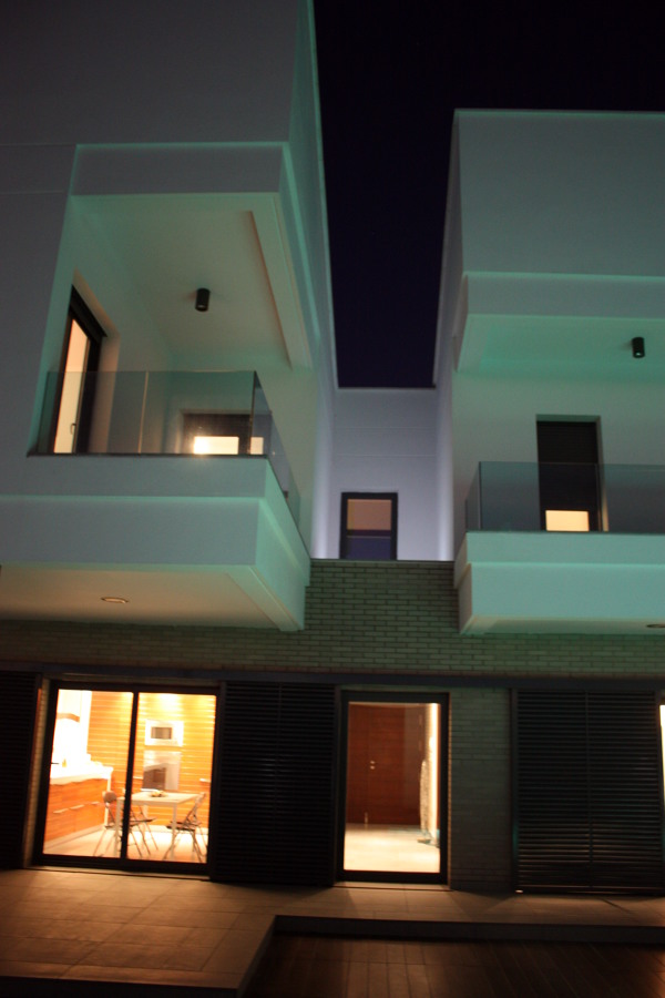 DETALLE FACHADA PATIO TRASERO 4