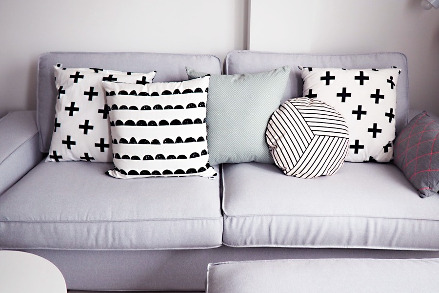 Detalle funda sofá Kivik en Pandora Zinc