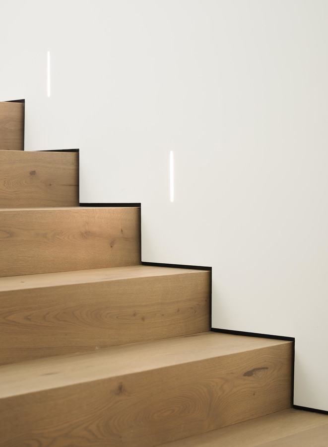 detalle iluminación escalera