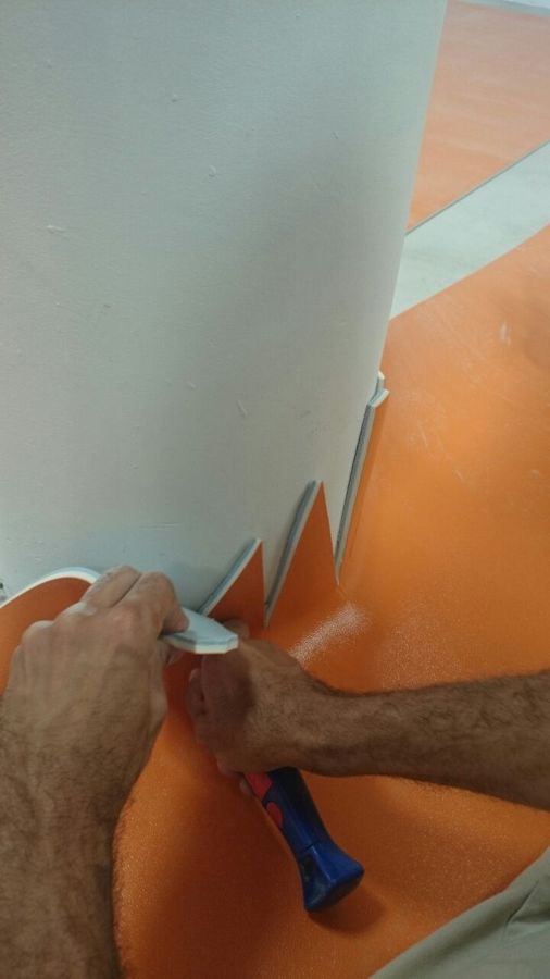 Detalle instalacion pavimento vinilo