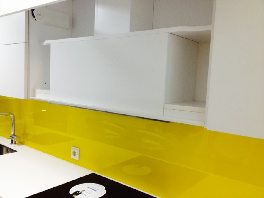 Detalle interior mueble campana