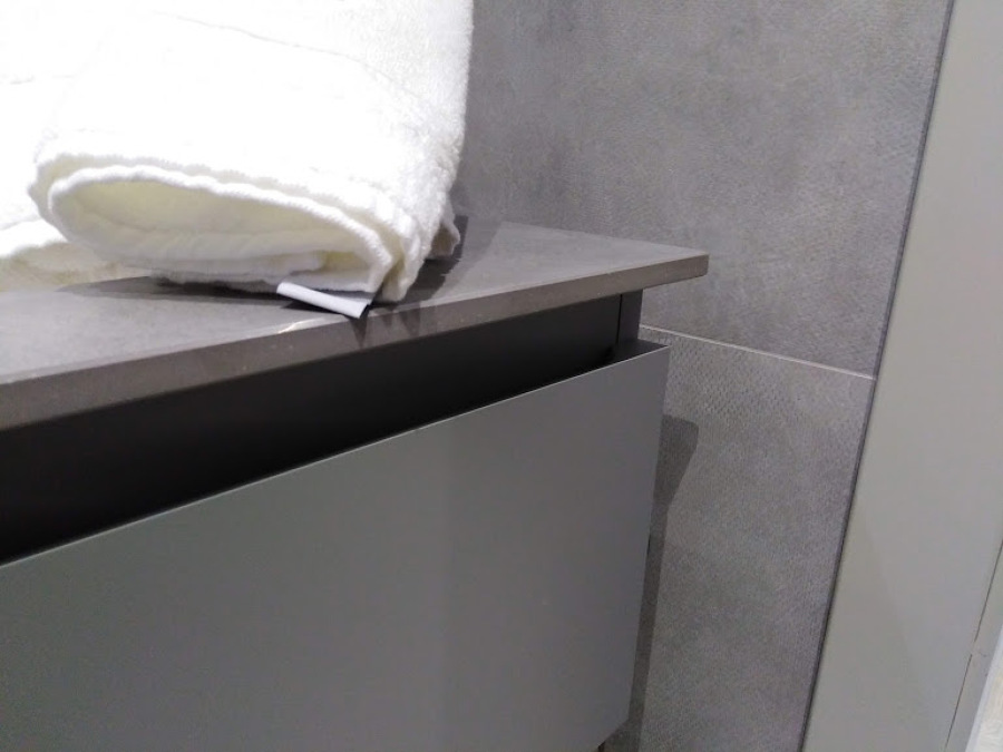 detalle mueble baño