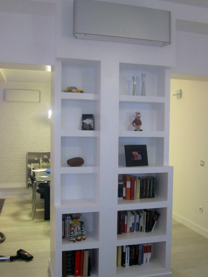 Detalle otra biblioteca