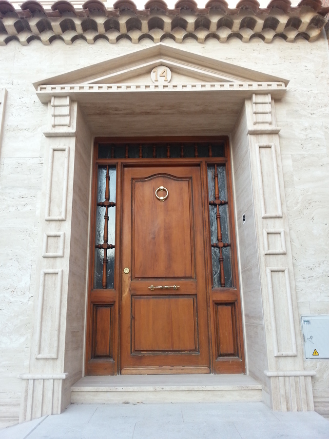 Detalle recercado puerta