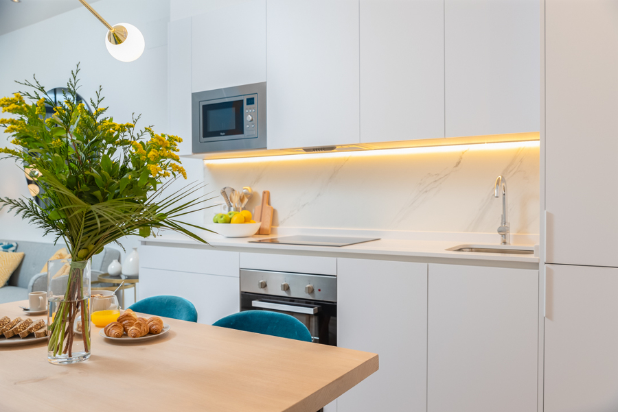 Detalle salón y cocina