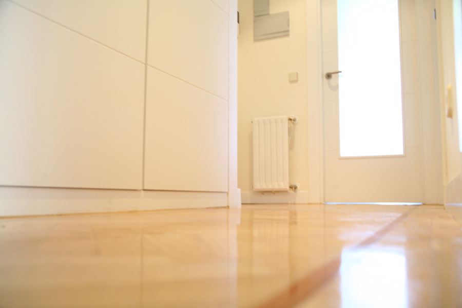 Detalle suelo pasillo