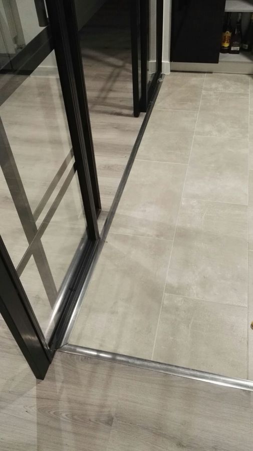 DETALLE UNIÓN CERRAMIENTO METÁLICO