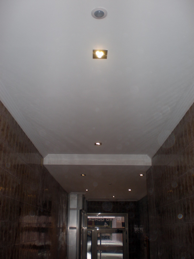 DETECTORES DE PRESENCIA