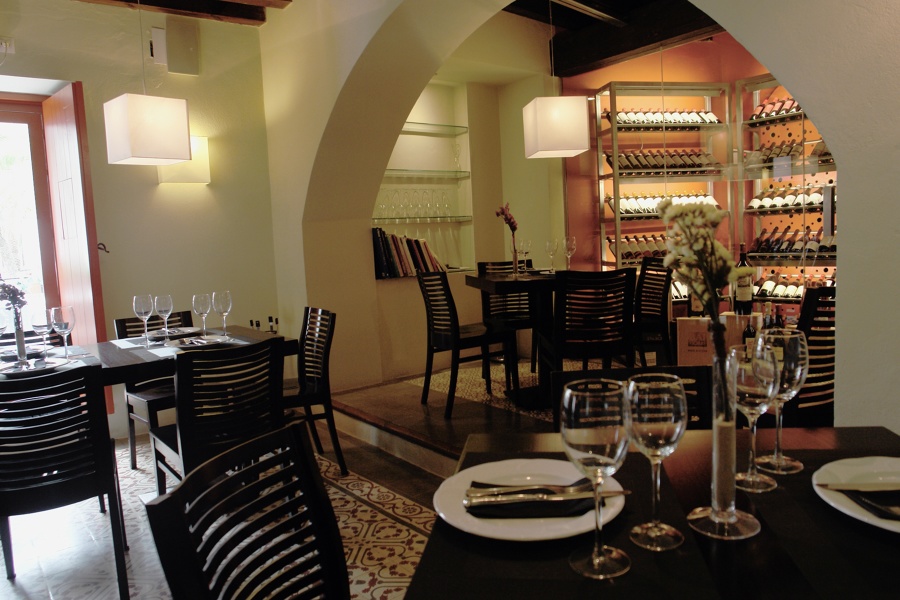 DIF Decor: zona de cava, Restaurante Trafalgar