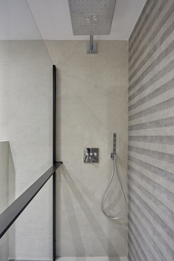 Diseño de Baño Clásico Minimalísta Monocromático