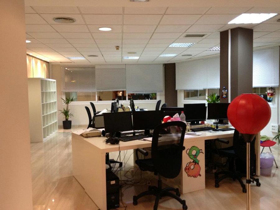 DISEÑO OFICINAS AKAMON.COM