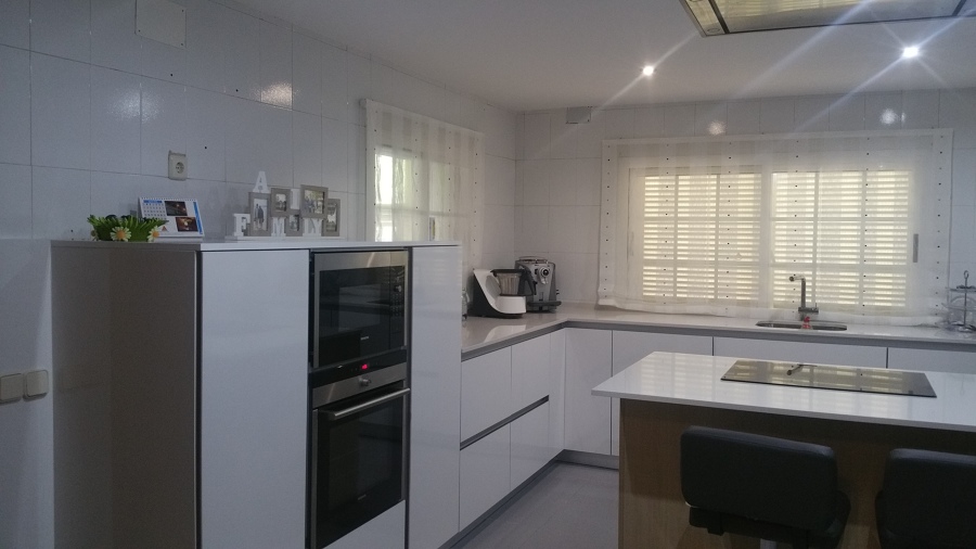 Diseño para Lograr gran luminosidad en espacios reducidos