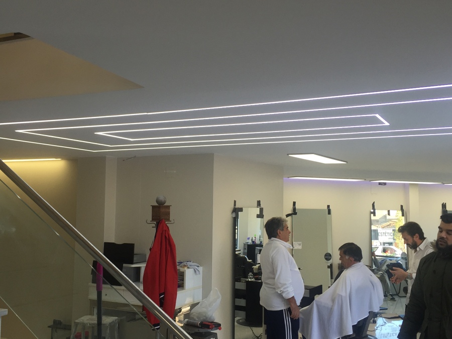 DISEÑO TECHO PERFIL Y TIRAS LED