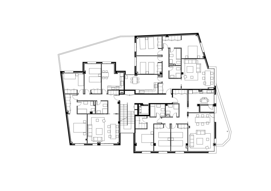 Doce viviendas colectivas y garajes en Olvega