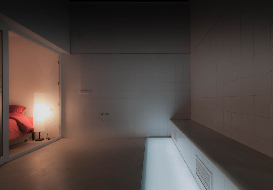 Dormitorio con patio