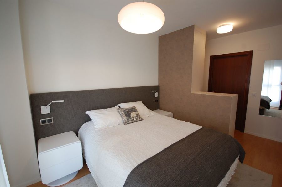 Dormitorio con vestidor