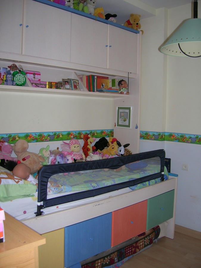 Dormitorio infantil antes de la reforma