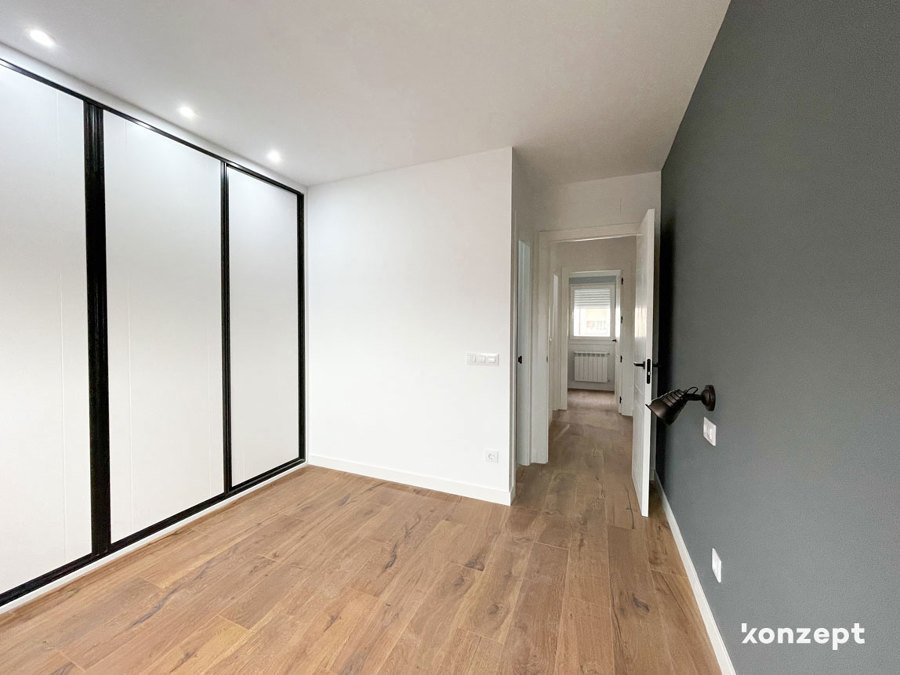 dormitorio pared gris