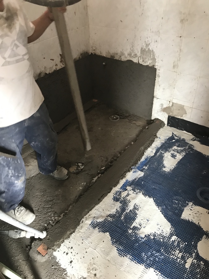 DUCHA ARTESANA AL SUELO