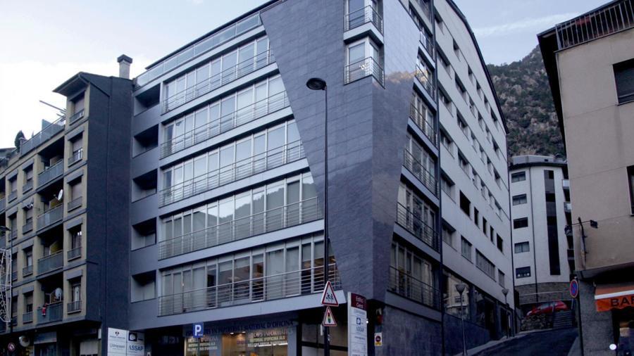 Ed. Geral - Santa Coloma