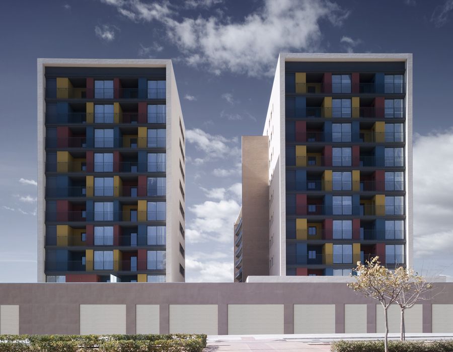 Edificio de 163 Viviendas Adi Escura Arquitectos.