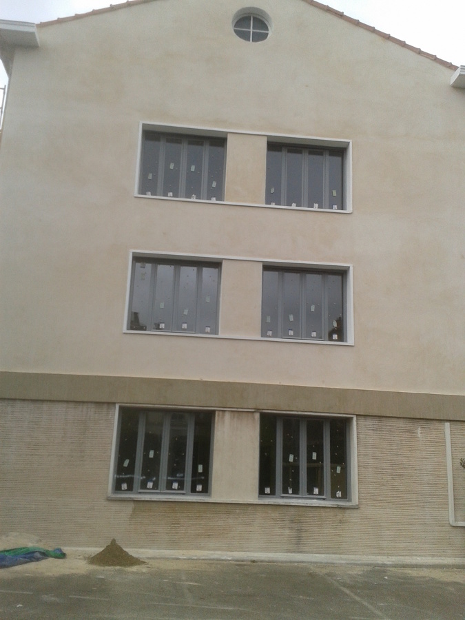 Edificio de Apartamentos en Francia