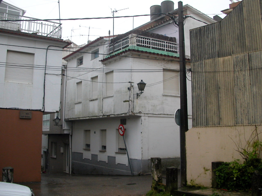 Edificio de viviendas en Portonovo_03