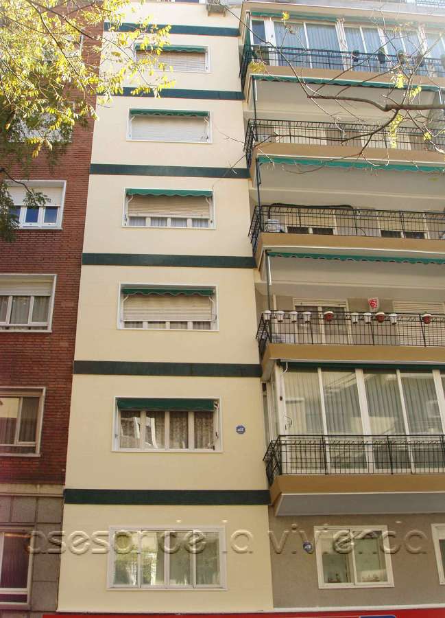 Edificio en la calle del General Diaz Porlier, Madrid