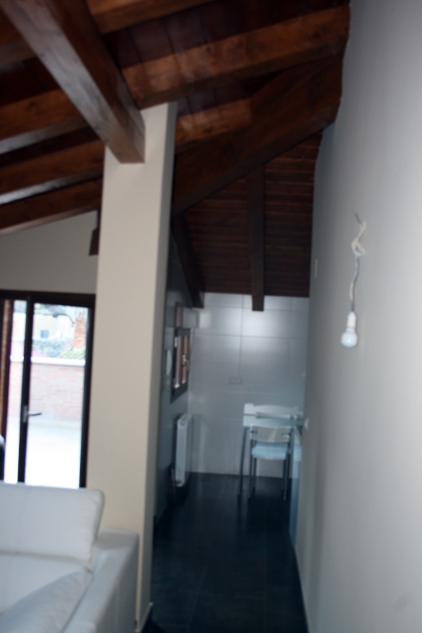 EDIFICIO VIVIENDAS EN FALCES