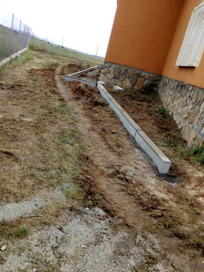 Ejecución de bordillos