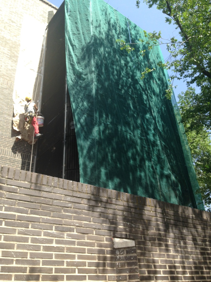 EJECUCIÓN DE  PINTURAS EN LAS OBRAS DEL COLEGIO MAYOR DE LA FUNDACIÓN SEPI EN MADRID