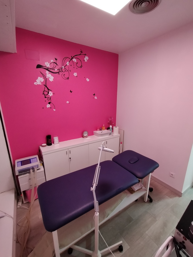 EJECUTADO - Proyecto reforma comercial Centro Estética