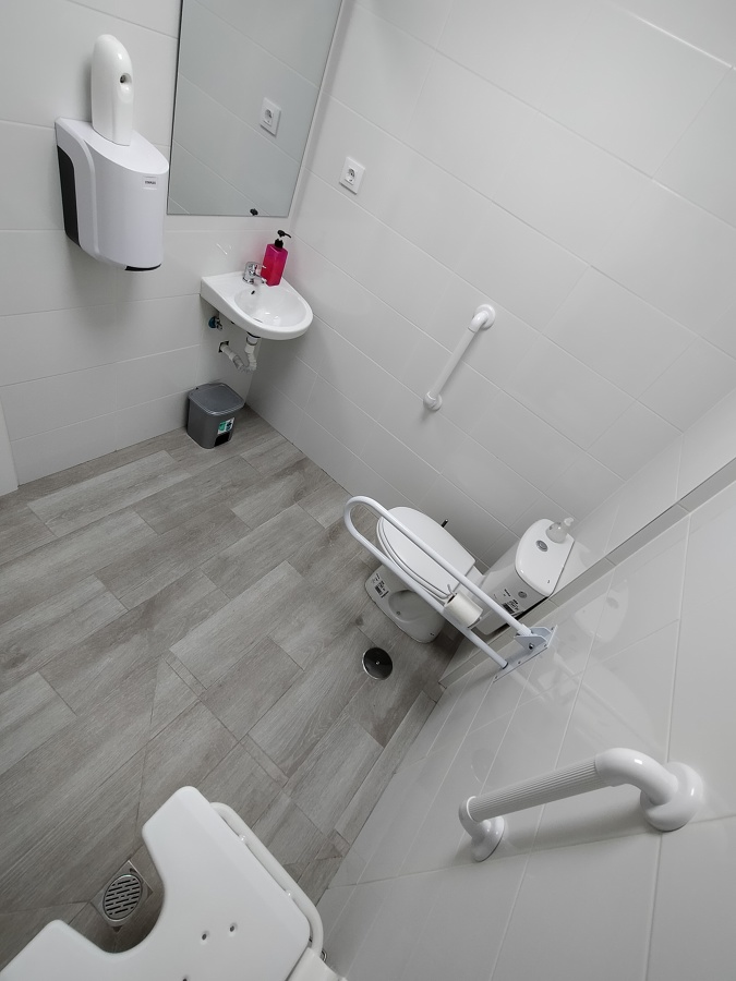 EJECUTADO - Proyecto reforma comercial Centro Estética