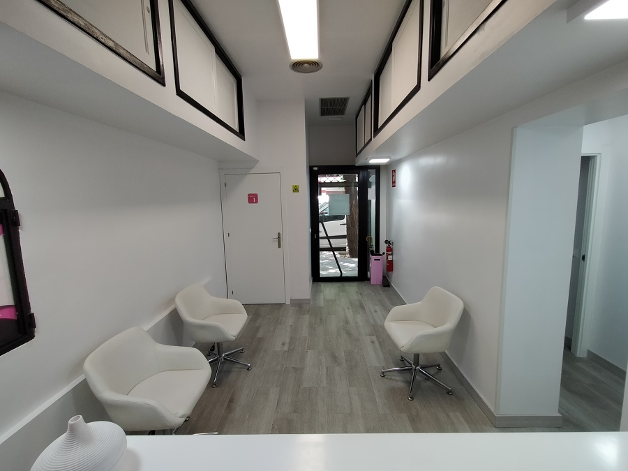 EJECUTADO - Proyecto reforma comercial Centro Estética