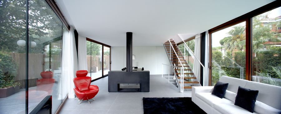 El espacio publico integrado con el jardín