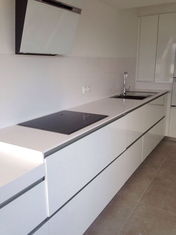 El siempre acertado blanco absoluto.