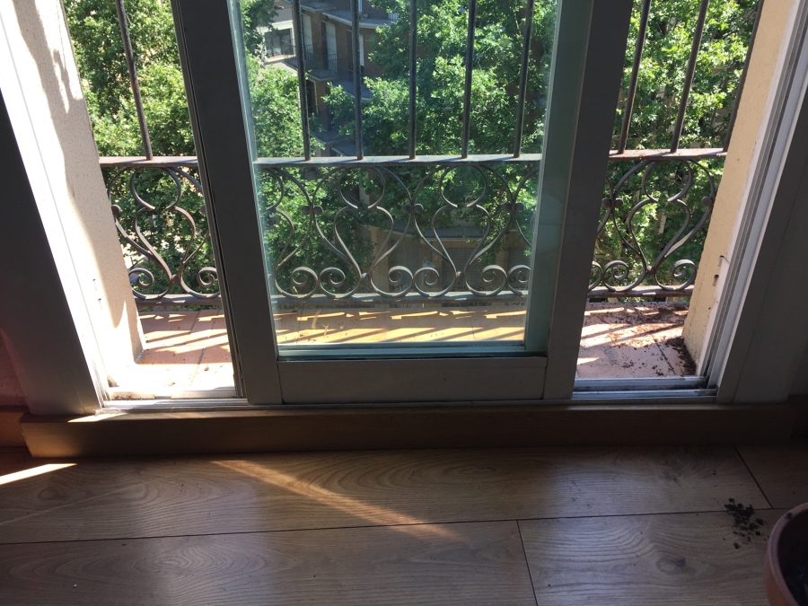 El vidrio antiguo era de gran grosor y sin cámara intermedia