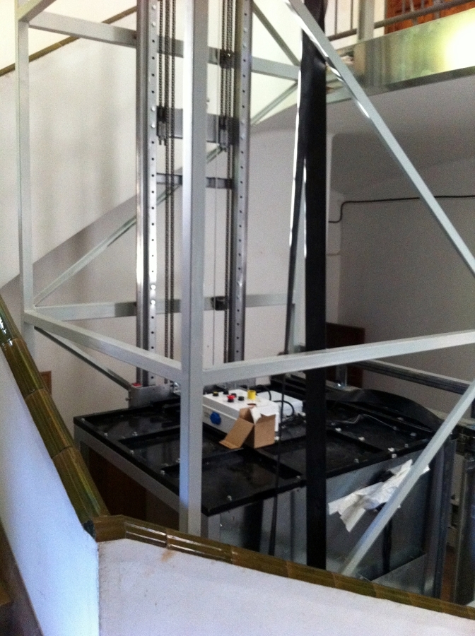 ELEVADOR DOMÉSTICO 04