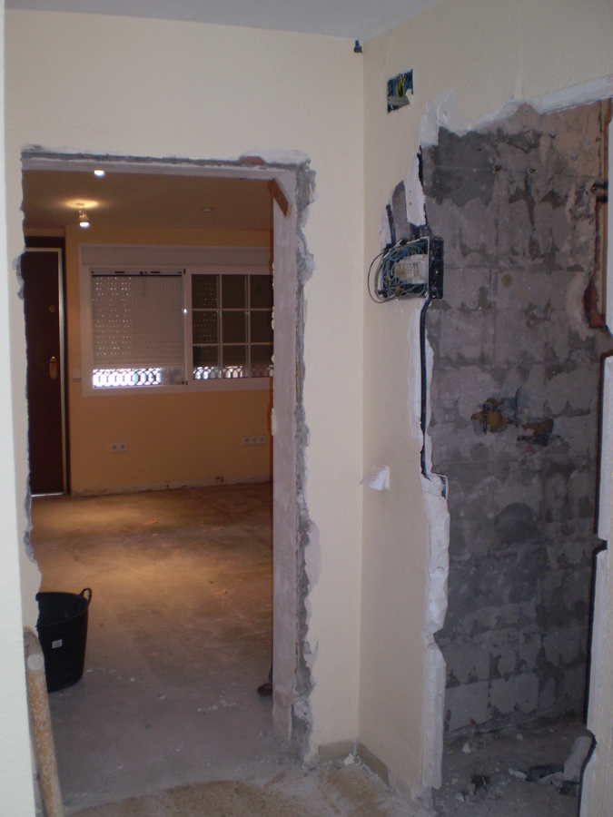 Eliminación de premarcos de madera