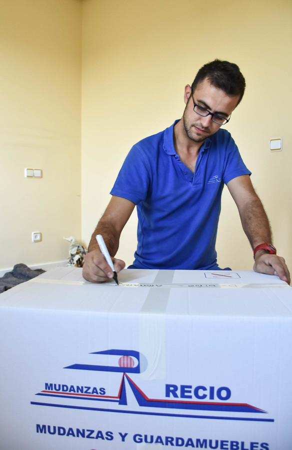 Embalaje y etiquetado de cajas